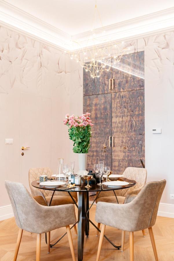 Dandelion Apartment - Loftaffair Krakau Buitenkant foto