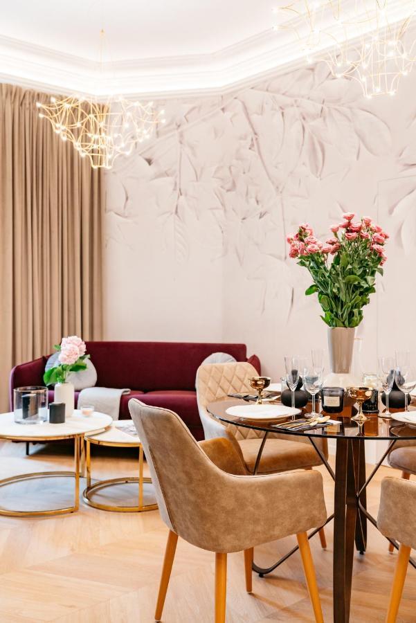 Dandelion Apartment - Loftaffair Krakau Buitenkant foto